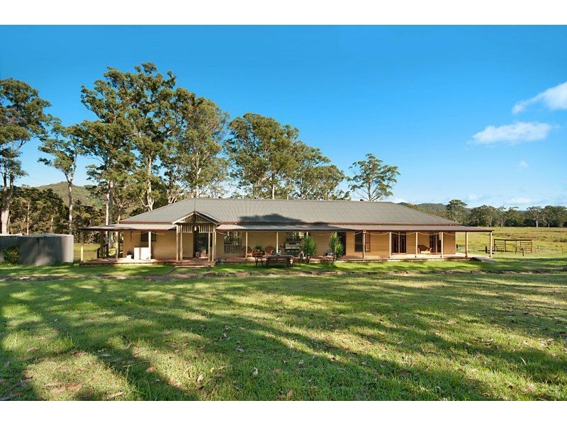 40 Smiths Road, Jilliby NSW 2259
