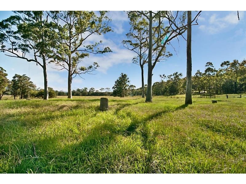 40 Smiths Road, Jilliby NSW 2259