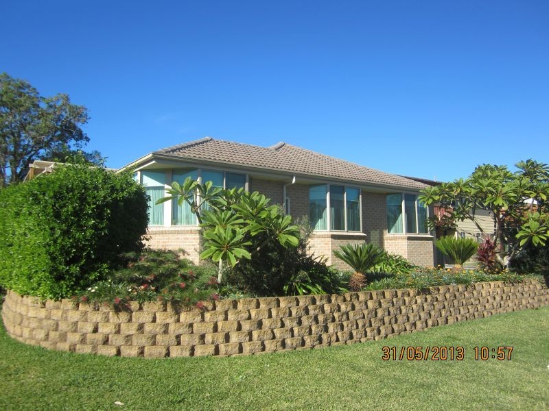 21 Leonard Avenue, Toukley NSW 2263