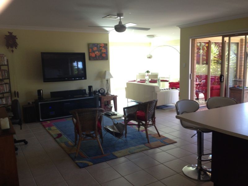 21 Leonard Avenue, Toukley NSW 2263