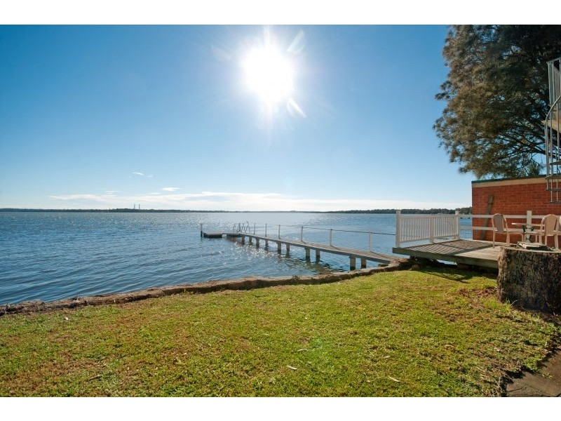 128 Main Road, Toukley NSW 2263