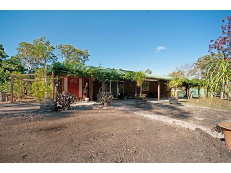 274 Toepfers Road, Wyee NSW 2259