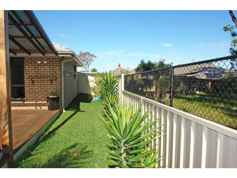 6 Capri Close, Woongarrah NSW 2259