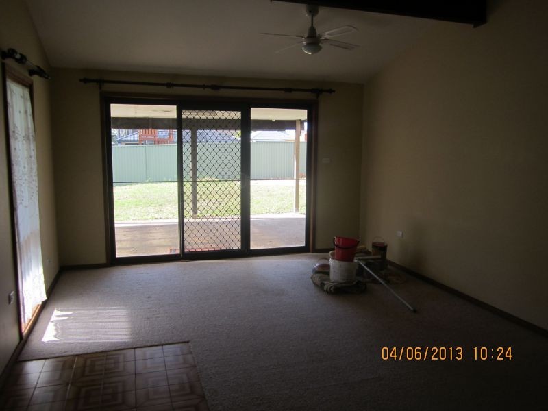11 Hughes Avenue, Kanwal NSW 2259