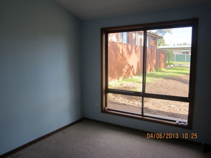 11 Hughes Avenue, Kanwal NSW 2259