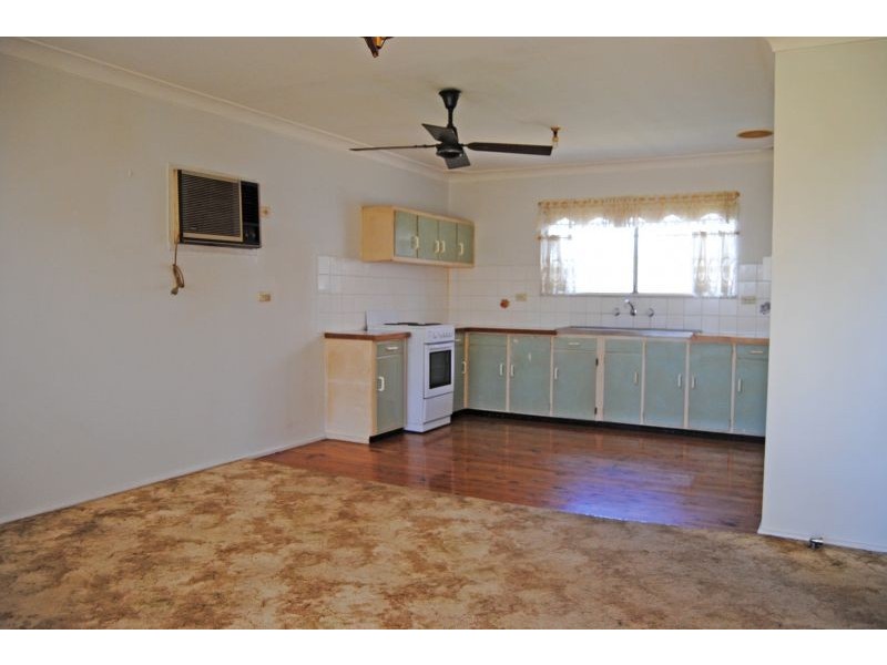 88 Brennon Rd, Gorokan NSW 2263