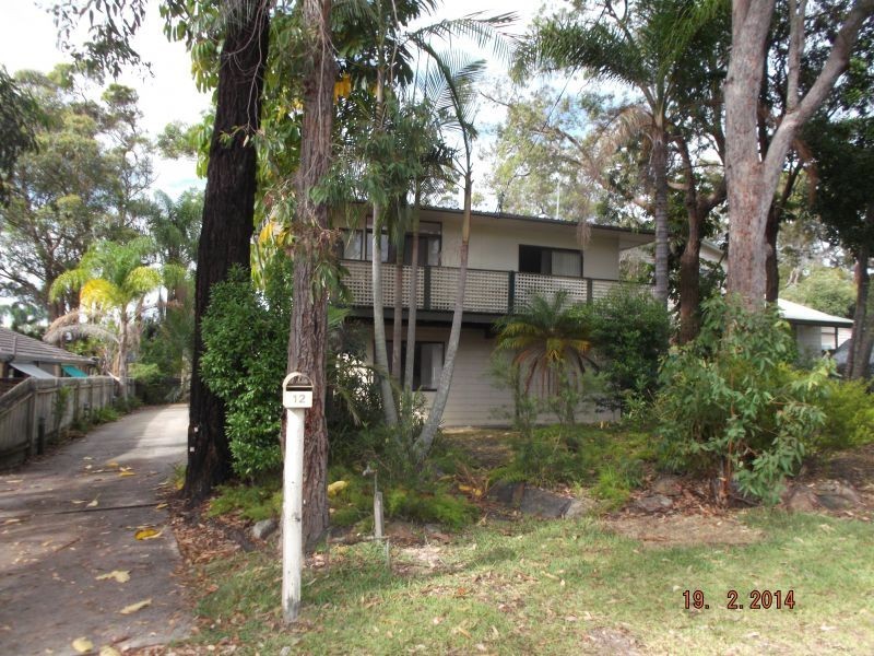12 Jetty Ave, Charmhaven NSW 2263