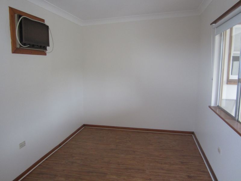 33 Holmes Avenue, Toukley NSW 2263