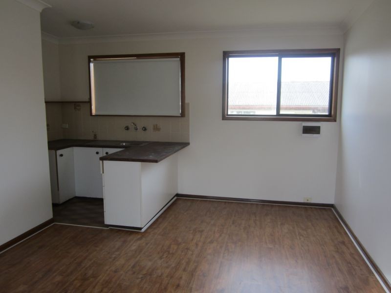 33a Holmes Avenue, Toukley NSW 2263