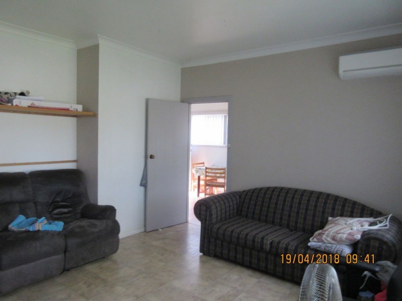 10 Boyce Ave, Wyong NSW 2259