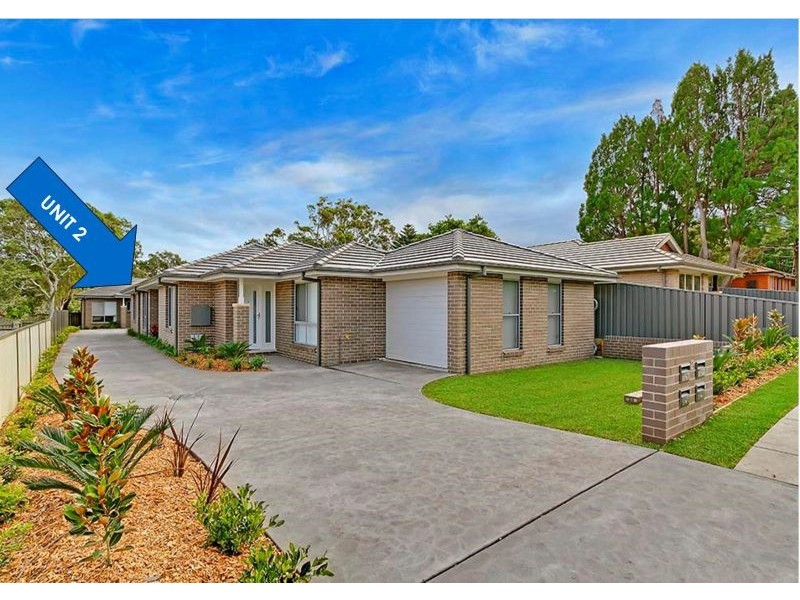 2a Holmes Avenue, Toukley NSW 2263