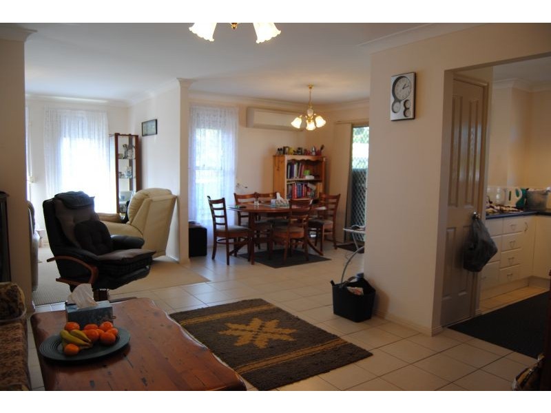 10 Nichols Avenue, Gorokan NSW 2263