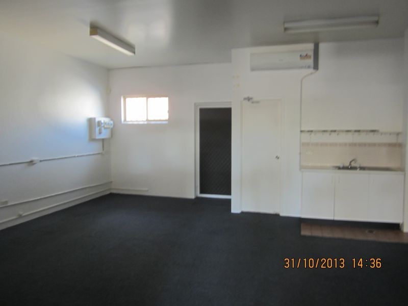 Shop 5, 193 Pacific Hwy, Charmhaven NSW 2263