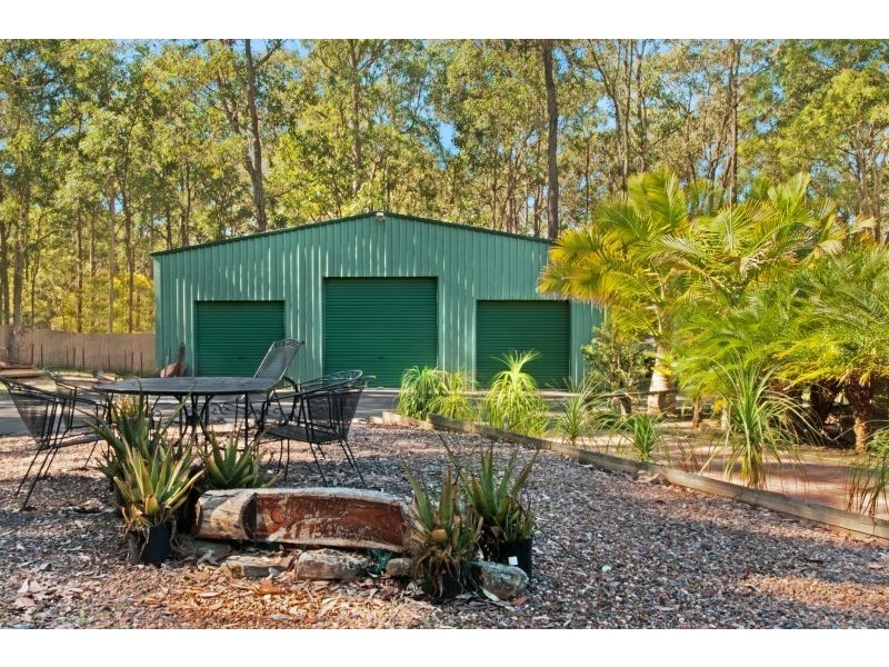 2 Parkridge Drive, Jilliby NSW 2259