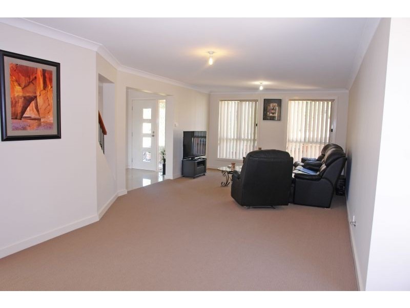 259 Johns Road, Wadalba NSW 2259