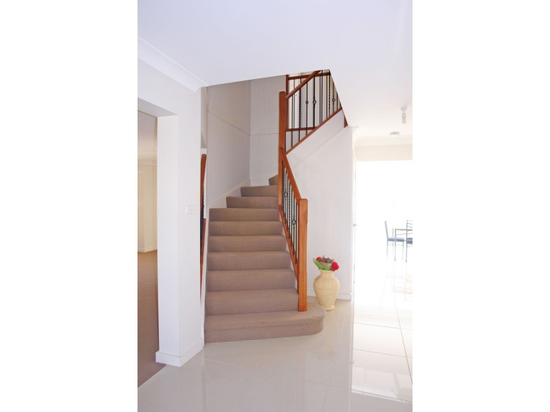 259 Johns Road, Wadalba NSW 2259