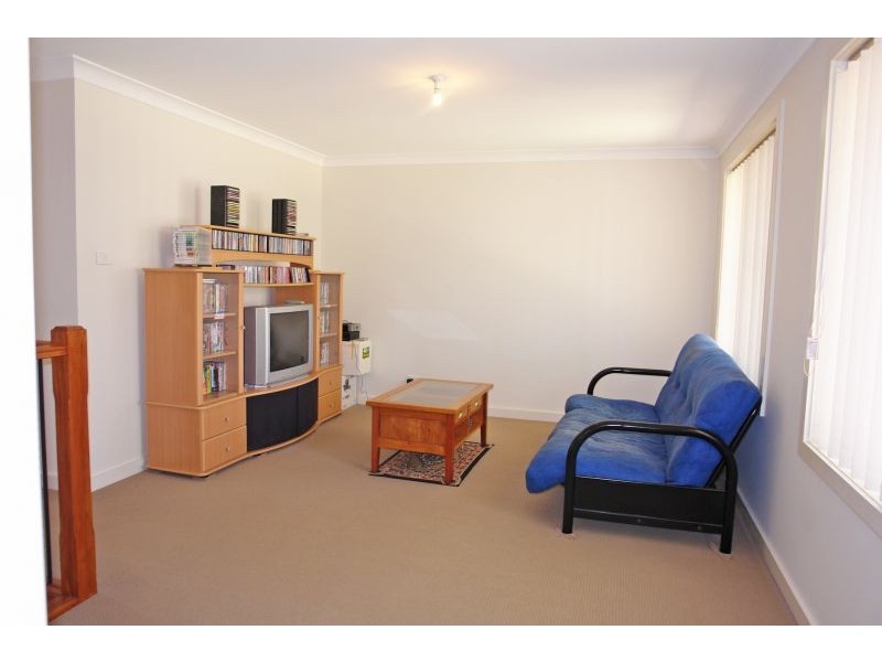 259 Johns Road, Wadalba NSW 2259