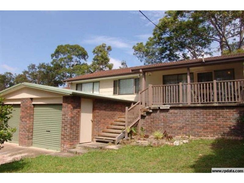 38 Donald Avenue, Kanwal NSW 2259