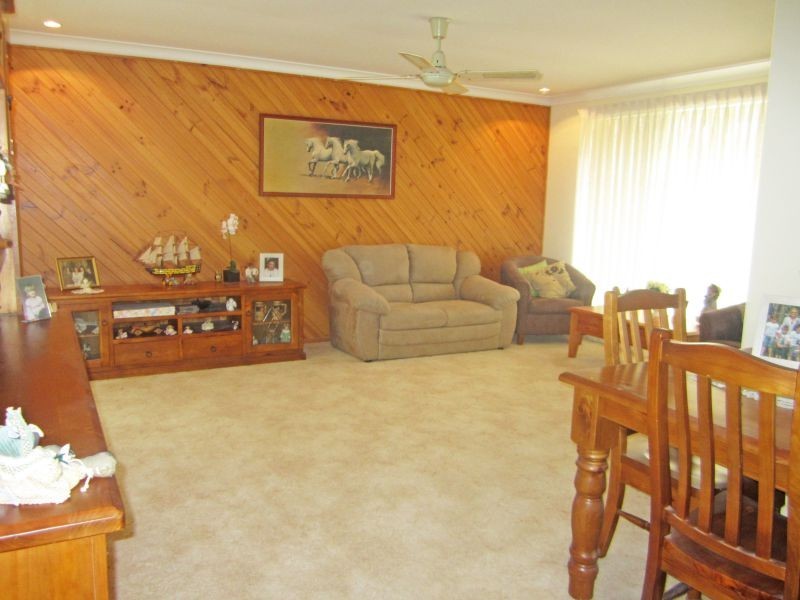 13 Pearce Road, Kanwal NSW 2259