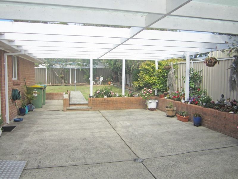 13 Pearce Road, Kanwal NSW 2259