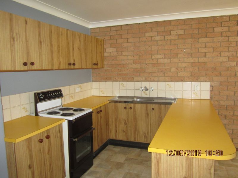 2/122-124 Wallarah Road, Gorokan NSW 2263