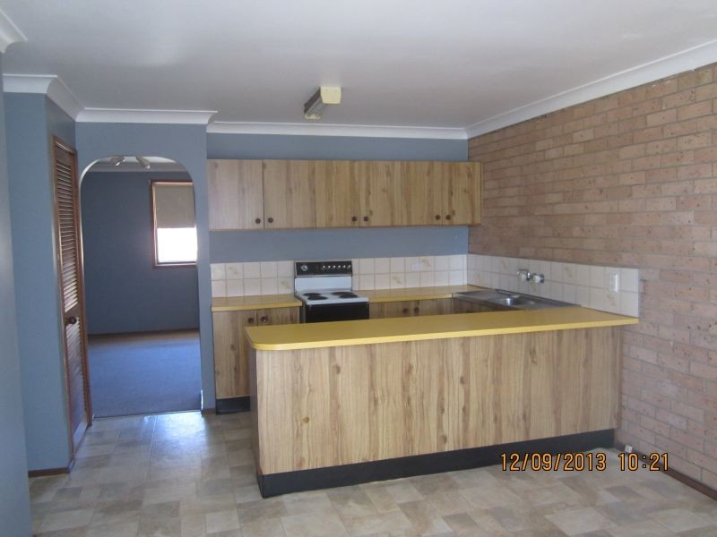 2/122-124 Wallarah Road, Gorokan NSW 2263