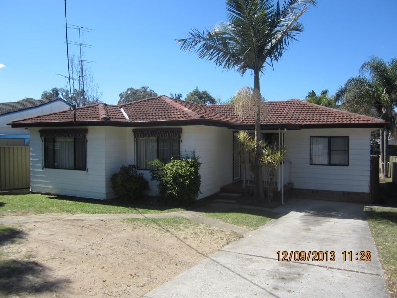 37 Westbrook Parade, Gorokan NSW 2263