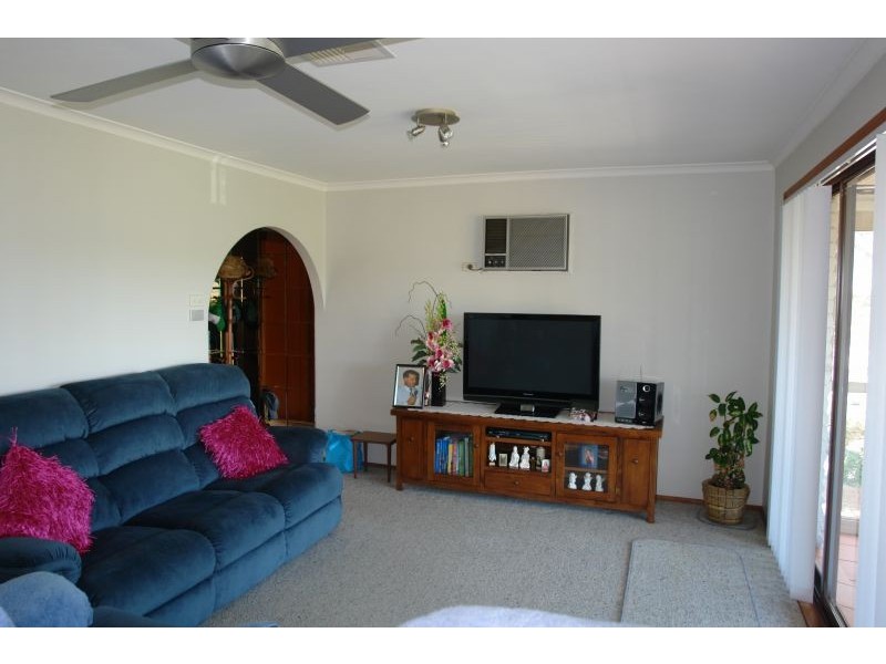 2 Rankens Court, Wyong NSW 2259