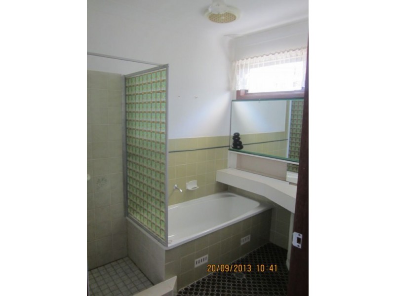 23 Ourringo Avenue, Lake Haven NSW 2263