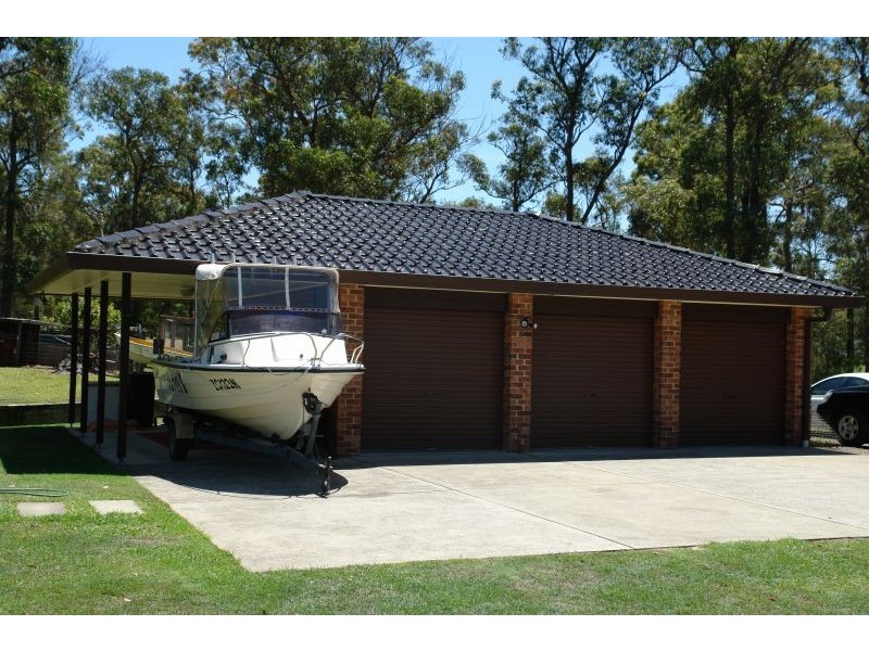 1 Crestwood Road, Jilliby NSW 2259