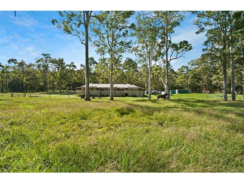40 Smiths Road, Jilliby NSW 2259