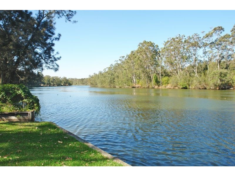 24 Golding Grove, Wyong NSW 2259