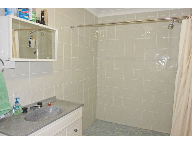 24 Golding Grove, Wyong NSW 2259