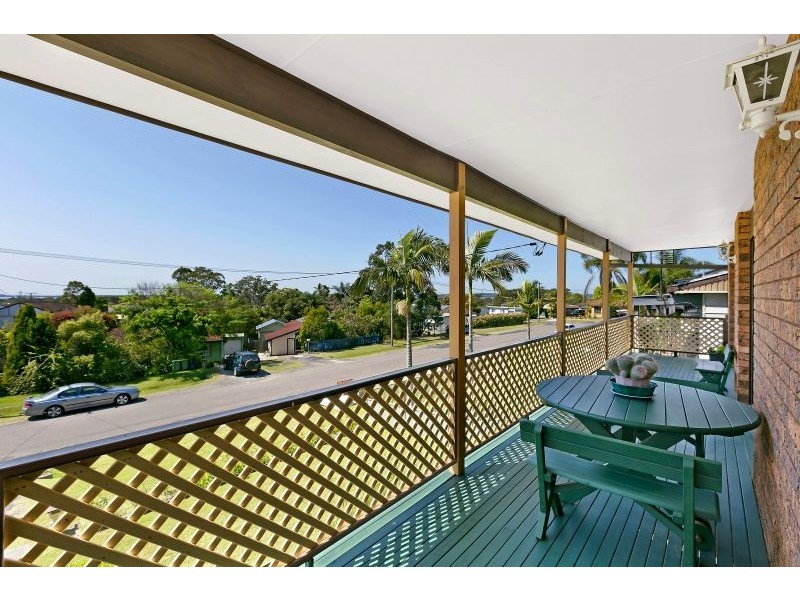 28 Middlesex Avenue, Gorokan NSW 2263