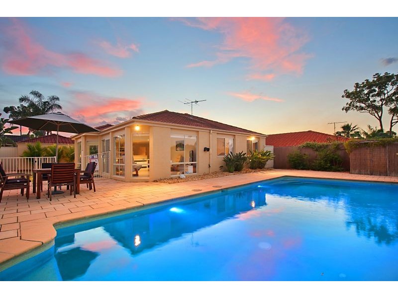 9 Stamford Close, Kanwal NSW 2259