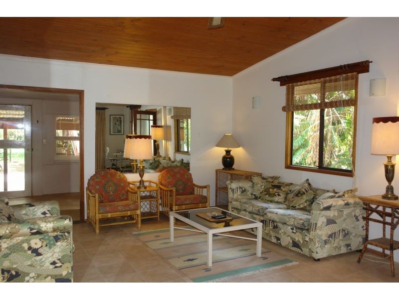 11 South Tacoma Road, Tacoma South NSW 2259