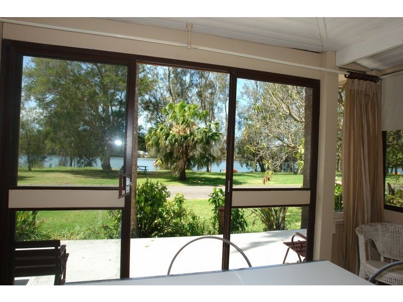 11 South Tacoma Road, Tacoma South NSW 2259