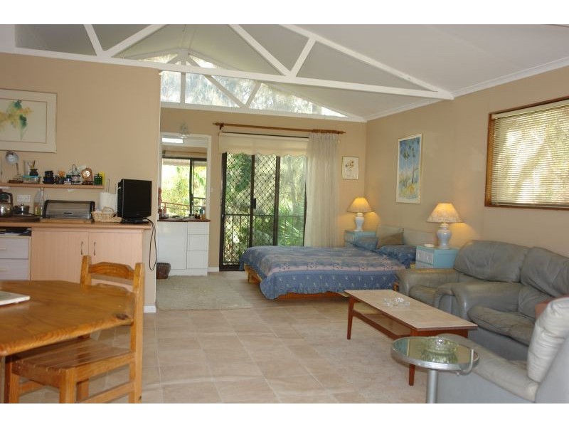 11 South Tacoma Road, Tacoma South NSW 2259