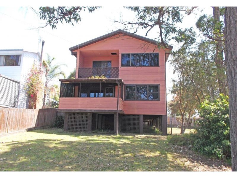 142 Stanley Street, Kanwal NSW 2259