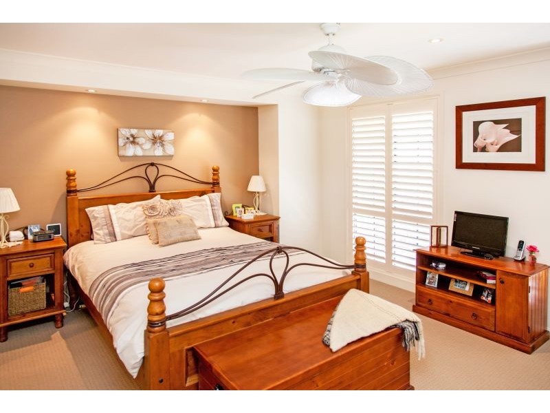 70 Walker Avenue, Kanwal NSW 2259