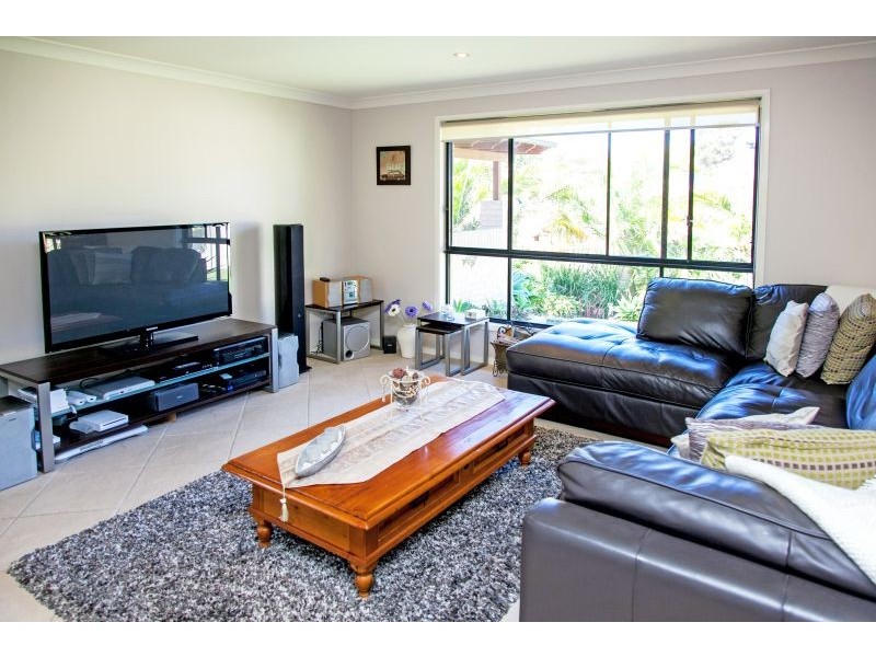 70 Walker Avenue, Kanwal NSW 2259