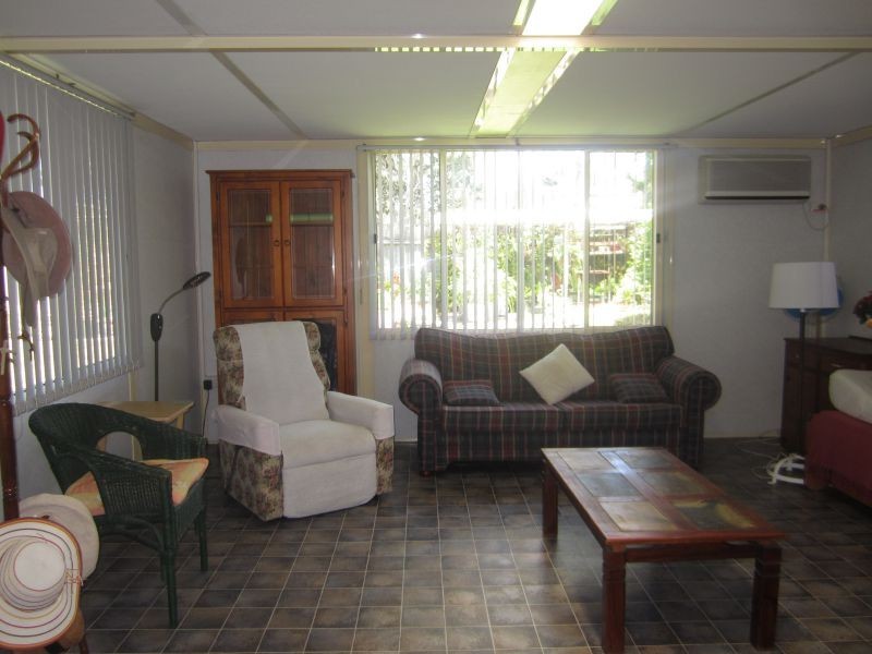 6 Stephen Street, Kanwal NSW 2259