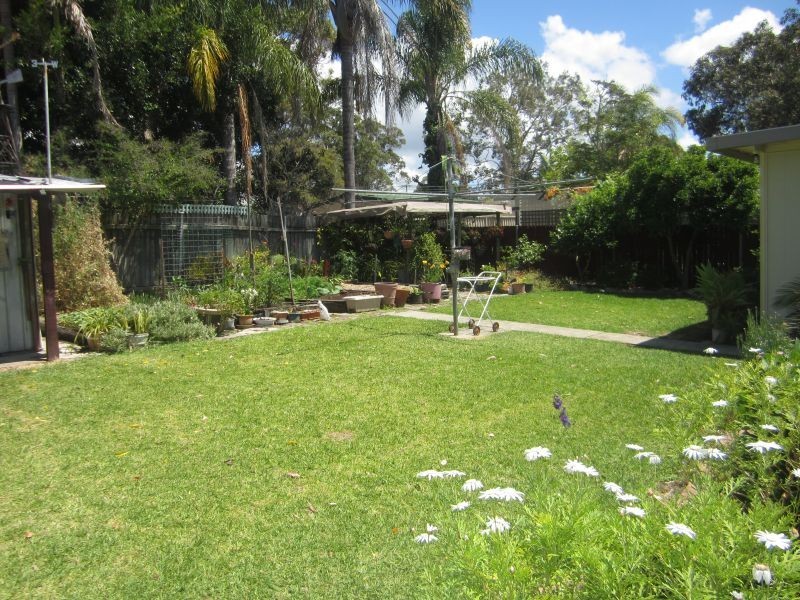 6 Stephen Street, Kanwal NSW 2259