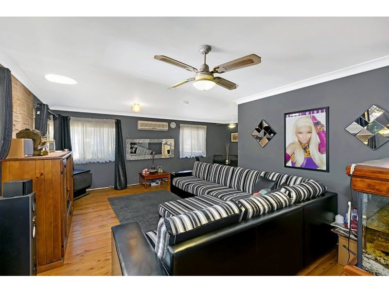 128 Dudley Street, Lake Haven NSW 2263