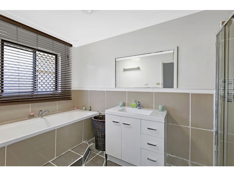 128 Dudley Street, Lake Haven NSW 2263