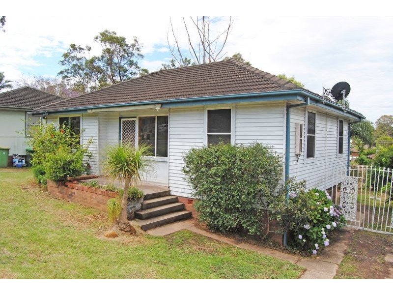 22 Cutler Drive, Wyong NSW 2259