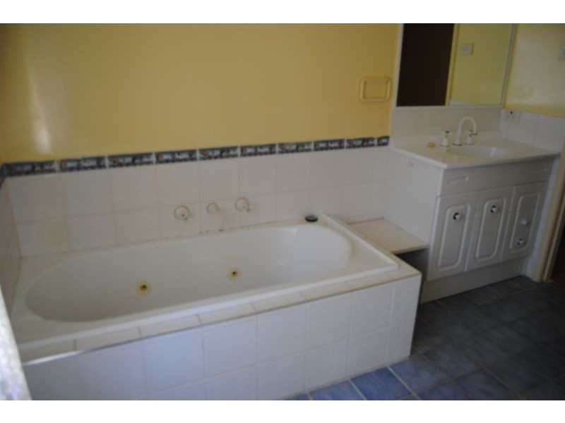 157 Dudley Street, Lake Haven NSW 2263