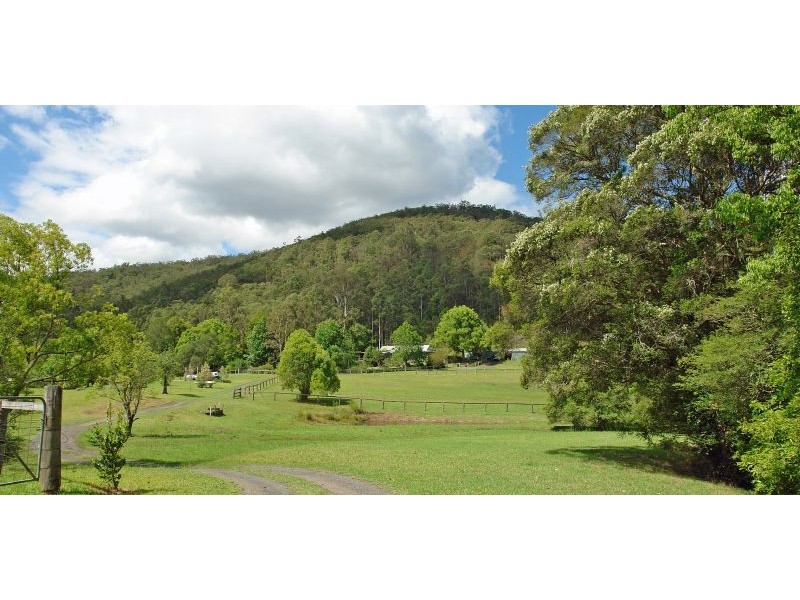 77 Hills Lane, Yarramalong NSW 2259