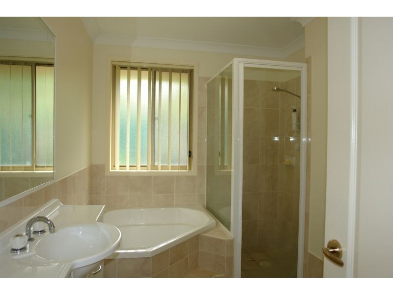 4 Fauna Place, Watanobbi NSW 2259