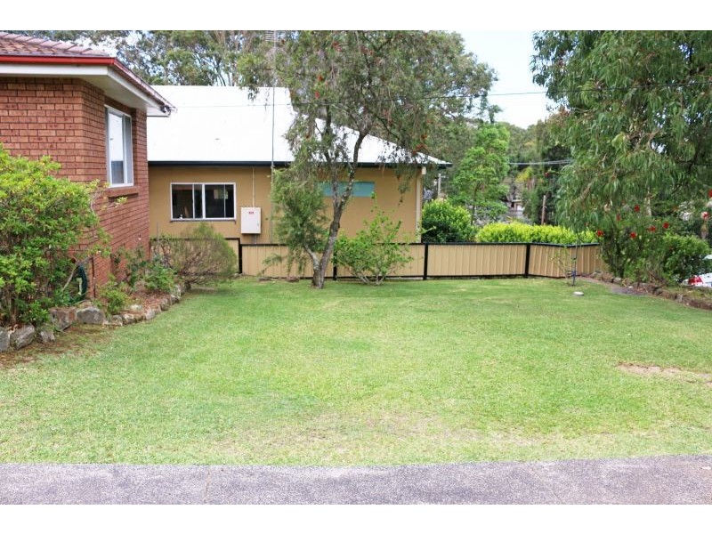 17 Tuggerawong Road, Wyongah NSW 2259